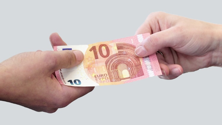 Žmonės žmonėms - tai geras būdas pasiskolinti iš kitų žmonių, kurie investuoja savo pinigus į paskolas. 