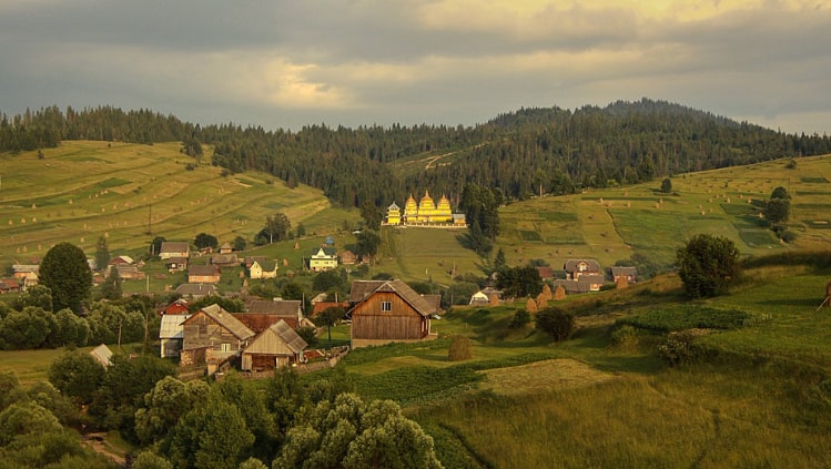 Jei gyvenate gražioje vietoje - įkurkite ten kaimo turizmo sodybą.